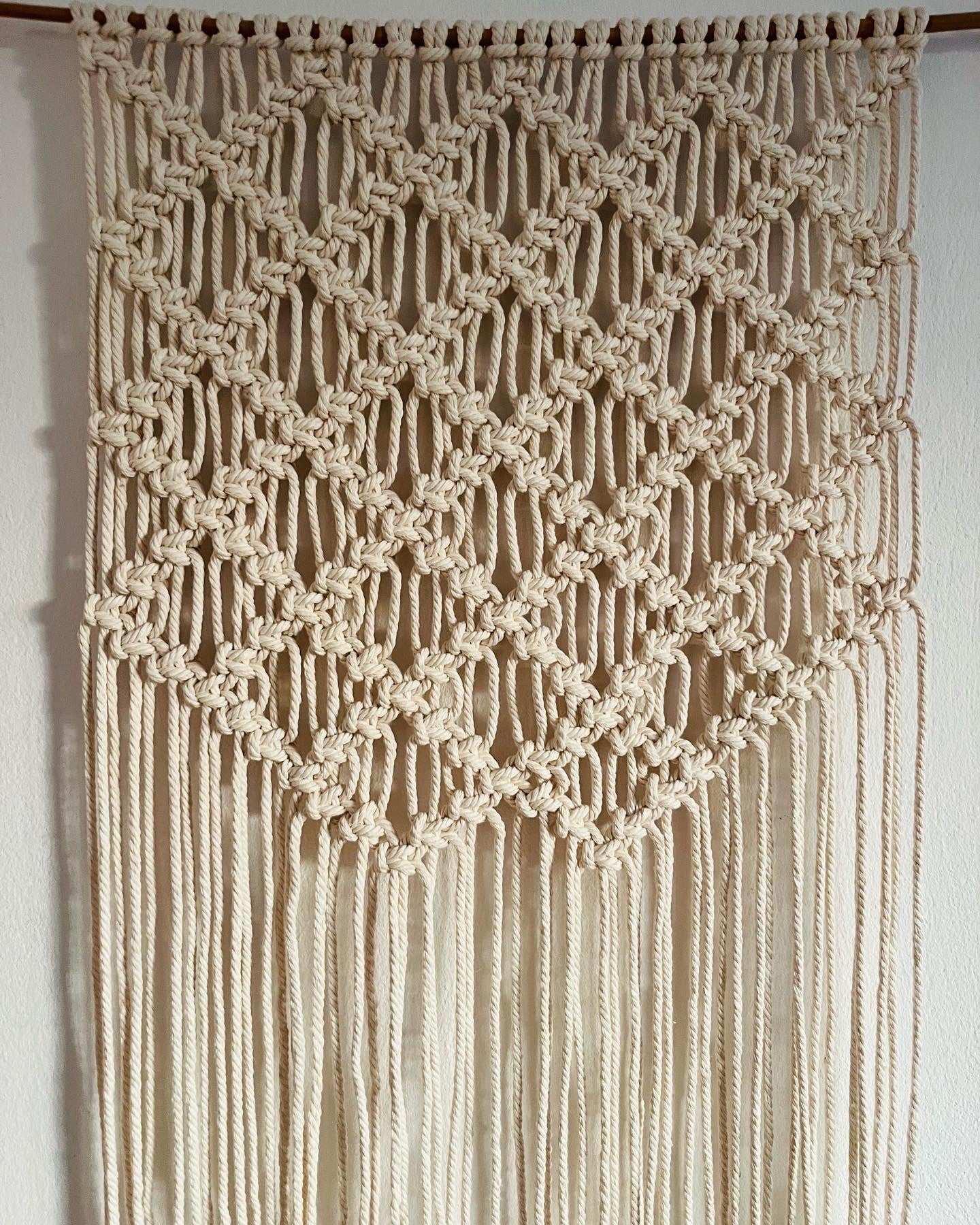 White Squares: Macramé wall hanging