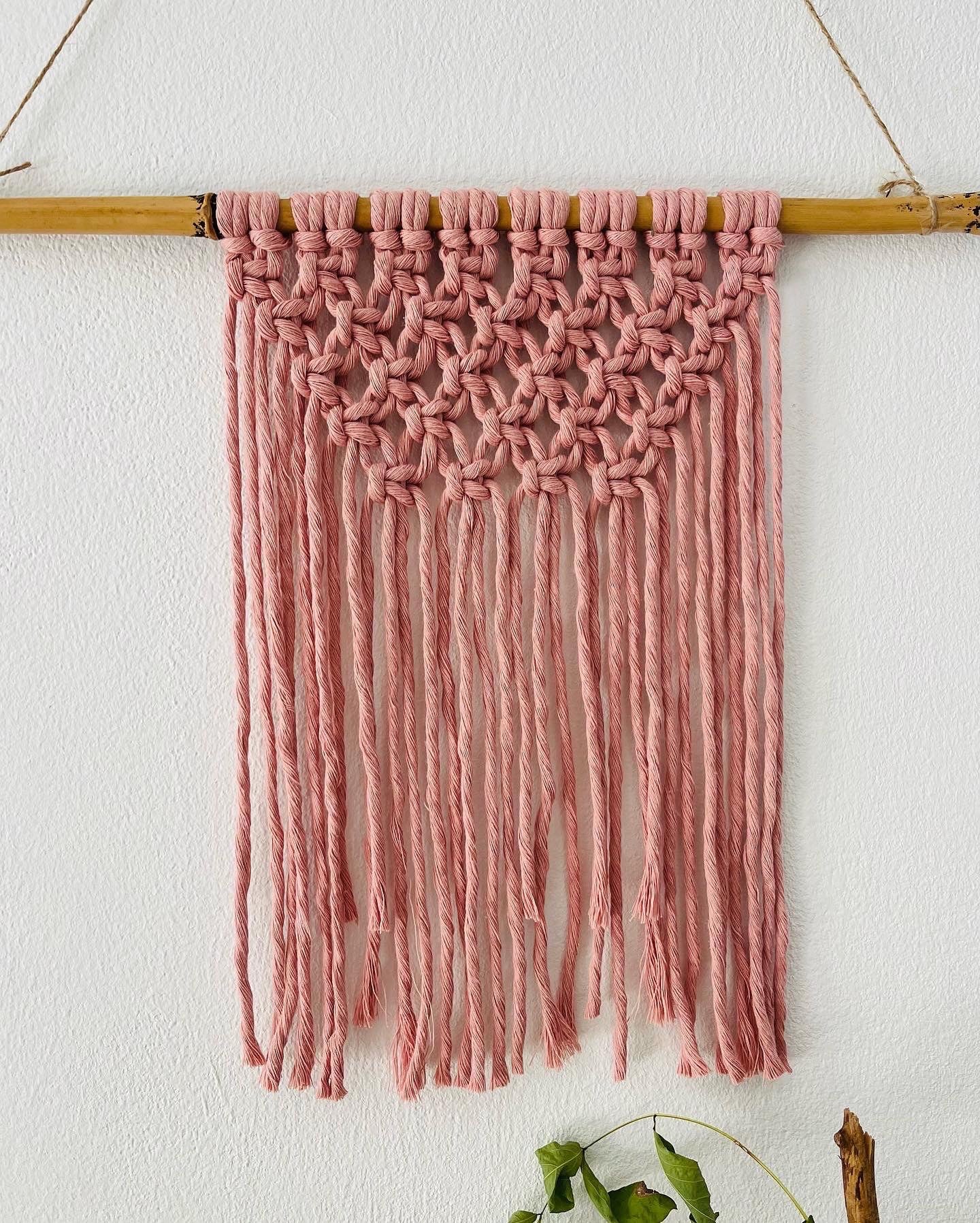 Pink Squares: Macramé wall hanging